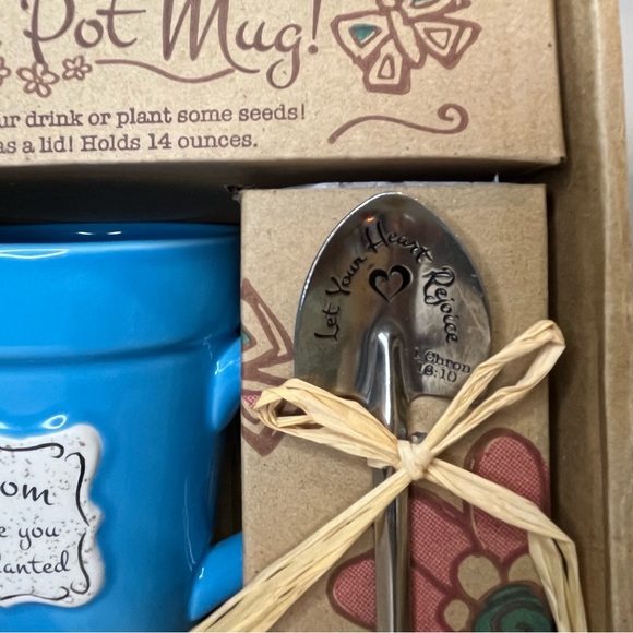 Unique Garden-Themed Ceramic Mug Set - Picture 3 of 8